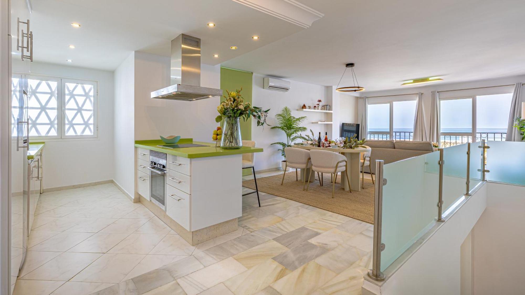 Vacation Marbella I Sea Views, 24-7 Security, Parking, Walk To Everything In Luxurious Puerto Banus Exterior foto